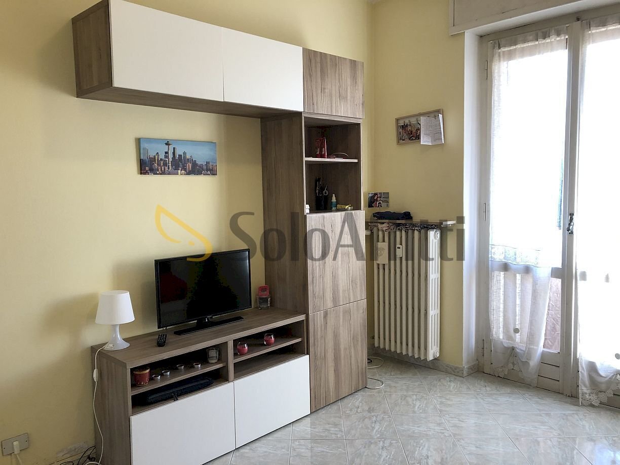Three-room apartment Via Torquato Tasso 51, Pavia - photo 1