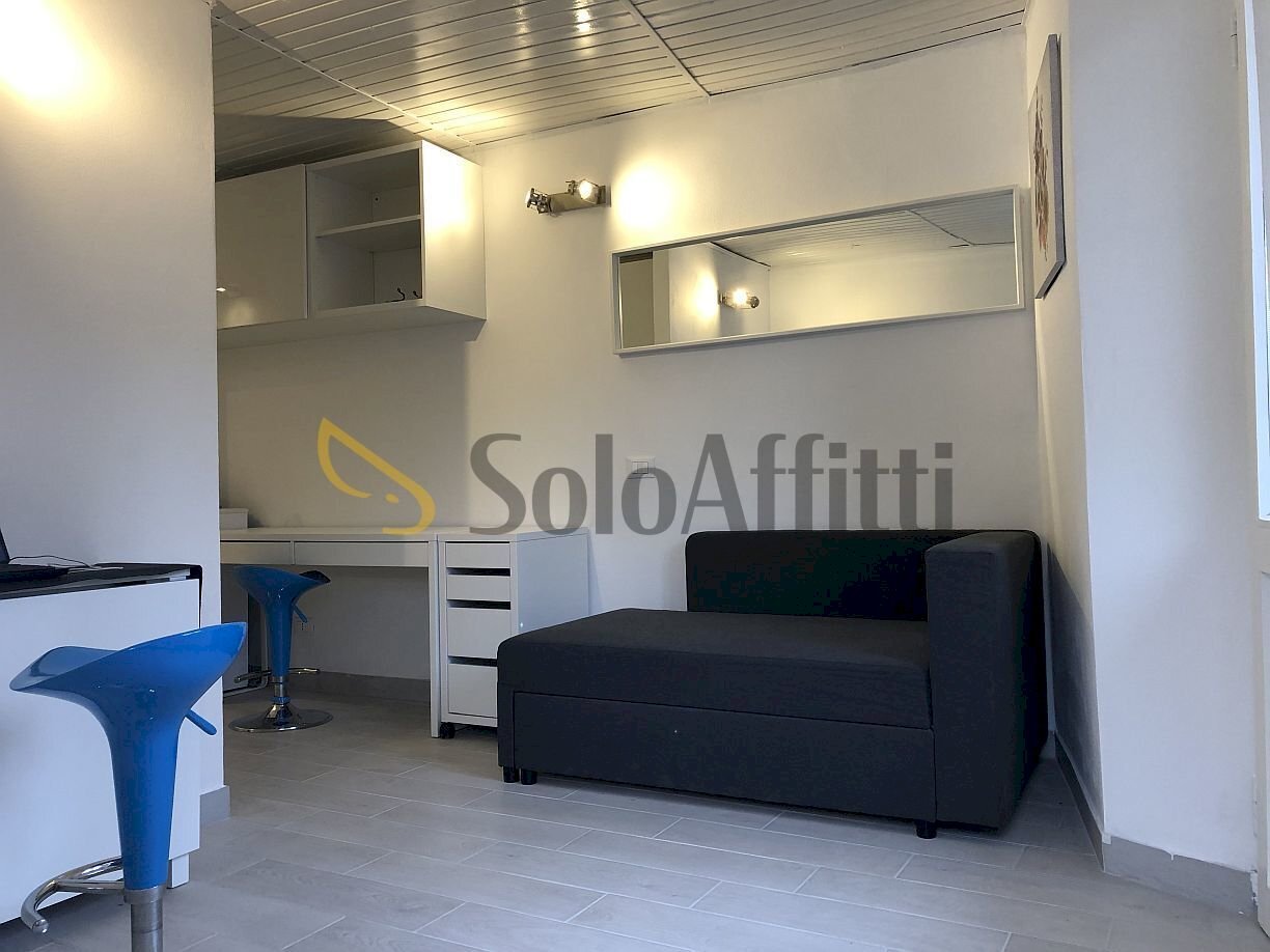 Living - Appartamento Via Filippo Cossa 20, Pavia - foto 1