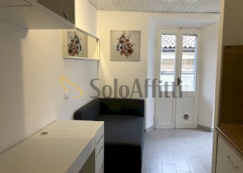 Living - Two-room apartment Via Filippo Cossa 20, Pavia - photo 4