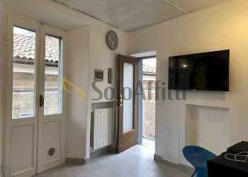 Living - Two-room apartment Via Filippo Cossa 20, Pavia - photo 5