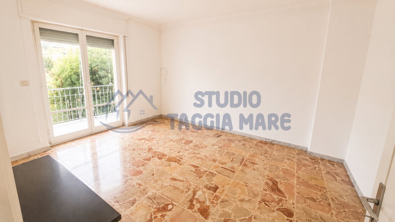 ChatGPT Image 24 jul 2026, 00_08_44 - Three-room apartment Via Dante Alighieri, Sanremo - photo 3