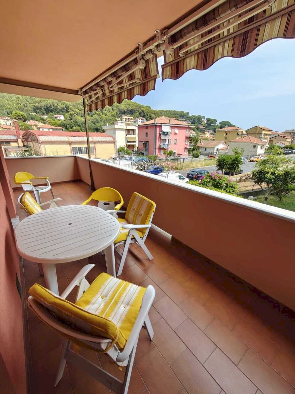 balcone soggiorno - Trilocale Andora - foto 1