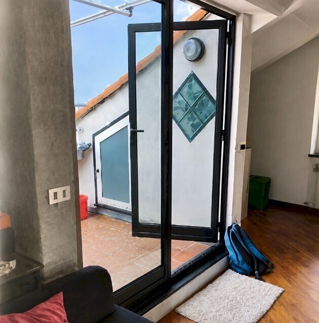 1 - Mansarda all'asta Lungomare di Pegli 7/5, Genova (zona Pegli) - foto 2