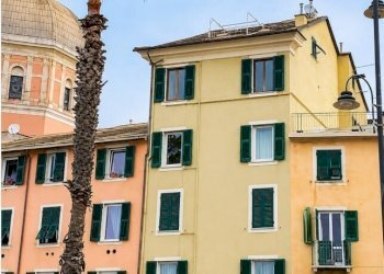 2 - Mansarda all'asta Lungomare di Pegli 7/5, Genova (zona Pegli) - foto 1