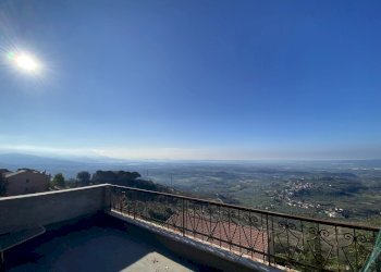IMG_3348 - Appartamento Via dei Villini 24, Fara in Sabina - foto 1