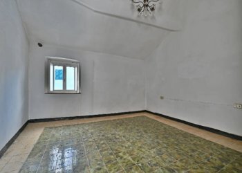 03camera - Villa a Schiera Vado Ligure - foto 4