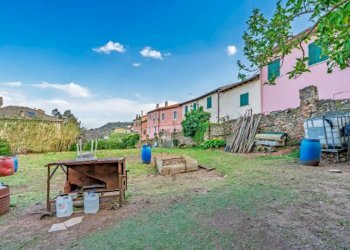 09esterno - Villa a Schiera Vado Ligure - foto 10