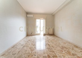 Via Nizzeti 66 (27) - Three-room apartment Via Nizzeti 66, Tremestieri Etneo - photo 3