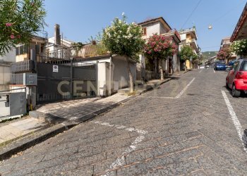 Via Monte Grappa 8 (30) - Casa indipendente Via Monte Grappa 8, Zafferana Etnea - foto 3