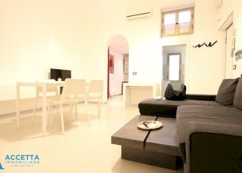 Soggiorno - Bilocale Via Regina Elena 73, Taranto - foto 6