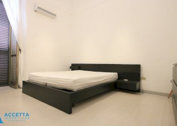 camera da letto - Bilocale Via Regina Elena 73, Taranto - foto 8