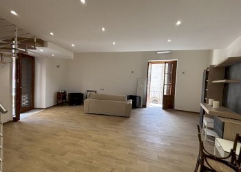 IMG_4140.jpeg - Four-room apartment Via Coltellieri, Palermo - photo 16