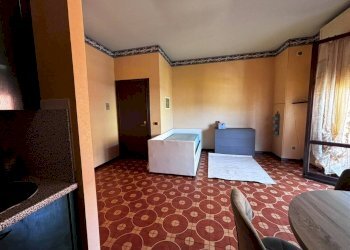 WhatsApp Image 2026-07-24 at 12.39.42 (10) - Two-room apartment Salsomaggiore Terme - photo 2