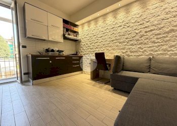 Two-room apartment Via bibiana, Torino (neighborhood Borgo Vittoria) - photo 1