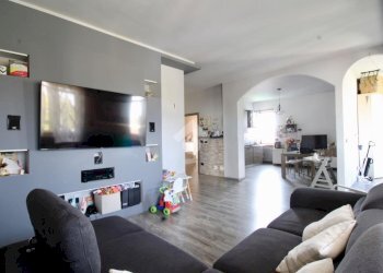 Four-room apartment Via circonvallazione, Santena - photo 4