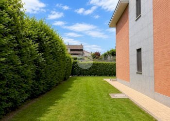 Four-room apartment Via Sant'ambrogio, Alpignano - photo 2