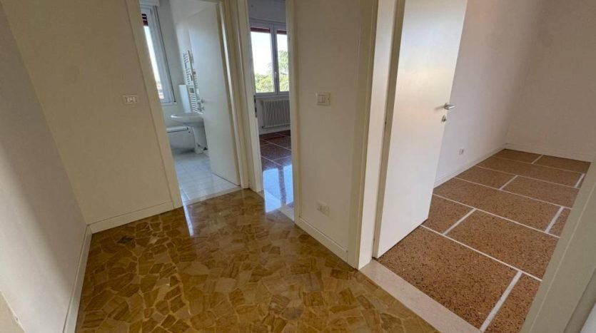Four-room apartment Bologna - photo 1
