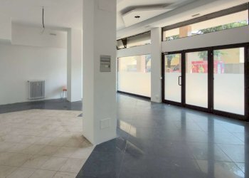 Negozio Vimercate - foto 5