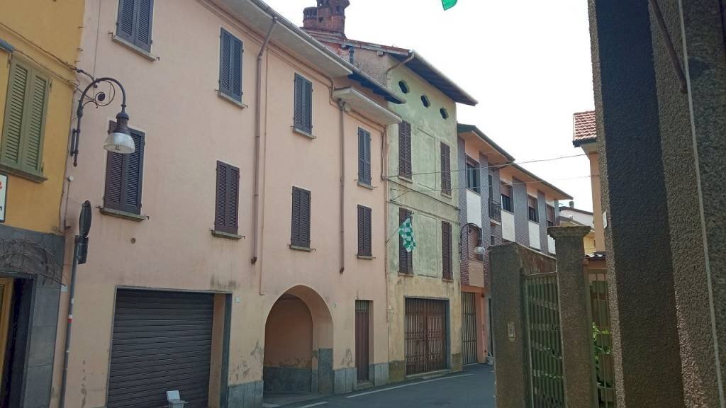 Zona - Three-room apartment via Vittorio Emanuele II, 36, Maggiora - photo 2