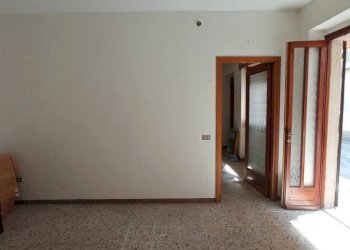 Cucina - Three-room apartment via Vittorio Emanuele II, 36, Maggiora - photo 13