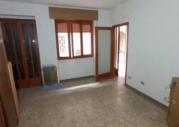 Camera da letto - Three-room apartment via Vittorio Emanuele II, 36, Maggiora - photo 14