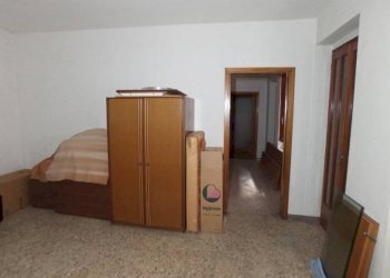 Camera da letto - Three-room apartment via Vittorio Emanuele II, 36, Maggiora - photo 16