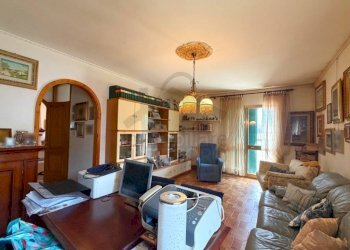 Stanza arredata - Villa via Quartirolo, 43, Rimini - photo 21