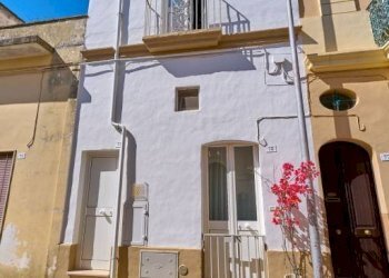 Facciata - Independent house via Risorgimento, Tuglie - photo 22