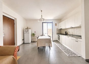 Cucina - Appartamento via Susa, Carmagnola - foto 2