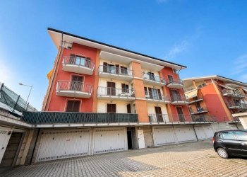 Facciata - Appartamento via Susa, Carmagnola - foto 18