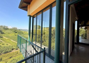 Balcone - Three-room apartment Frazione San Rocco, 136, Montaldo Roero - photo 4