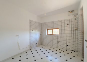 1000101383 - Portion of a house Via dei Zucchetti 52, Nettuno - photo 10