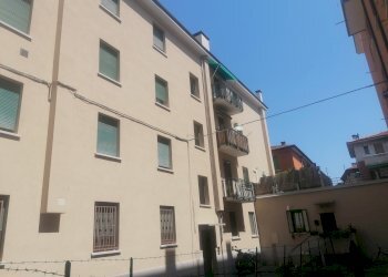 Trilocale via Parisio, 10, Bologna (zona Murri) - foto 1