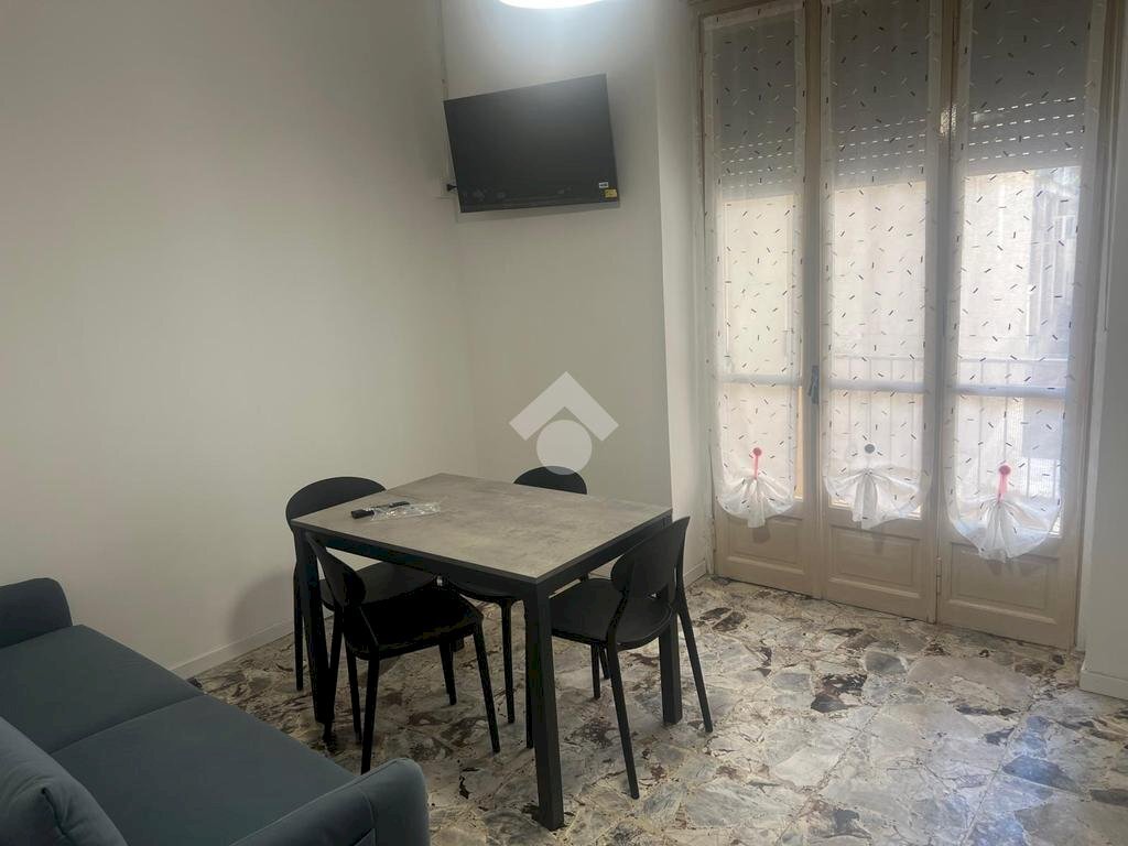 Four-room apartment Via Baltimora, Torino (neighborhood Santa Rita) - photo 2