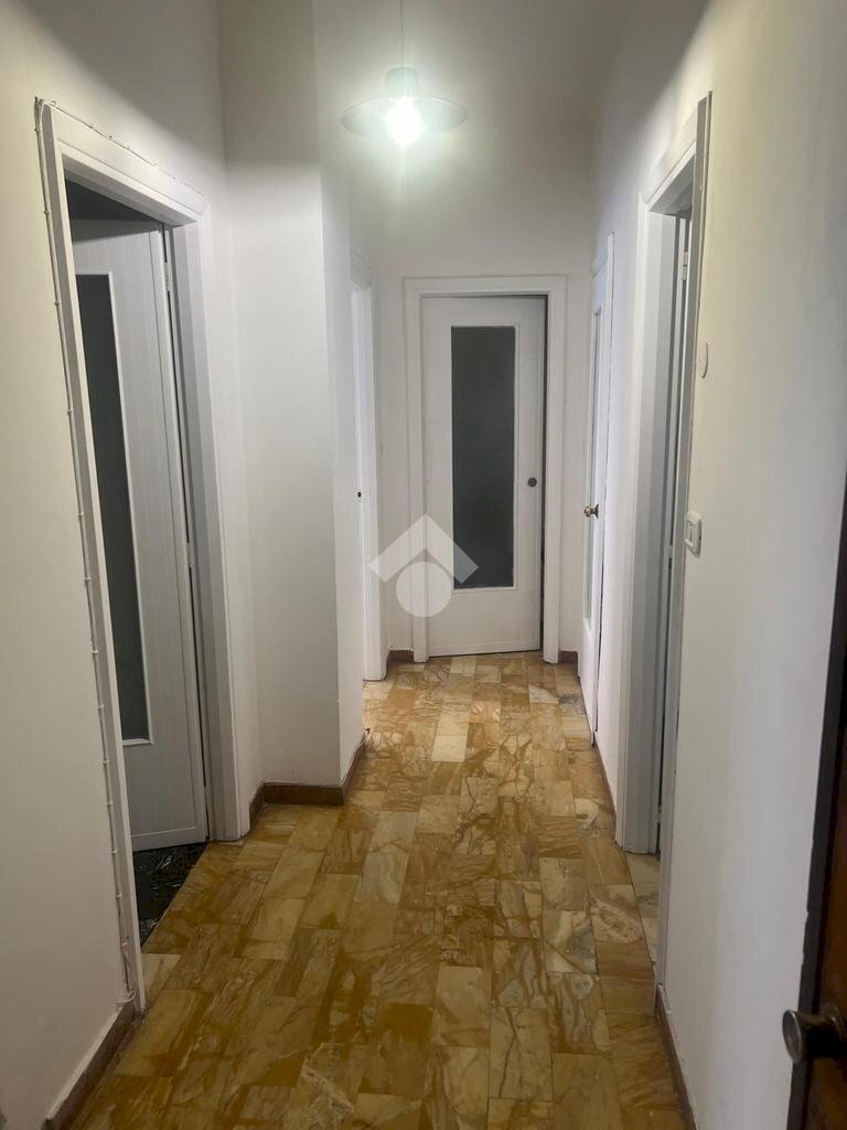 Four-room apartment Via Baltimora, Torino (neighborhood Santa Rita) - photo 3