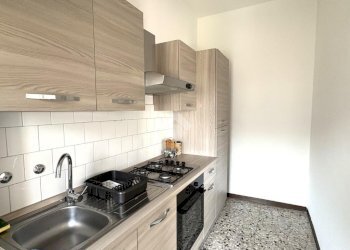 Two-room apartment Via Gramsci, Senago - photo 13