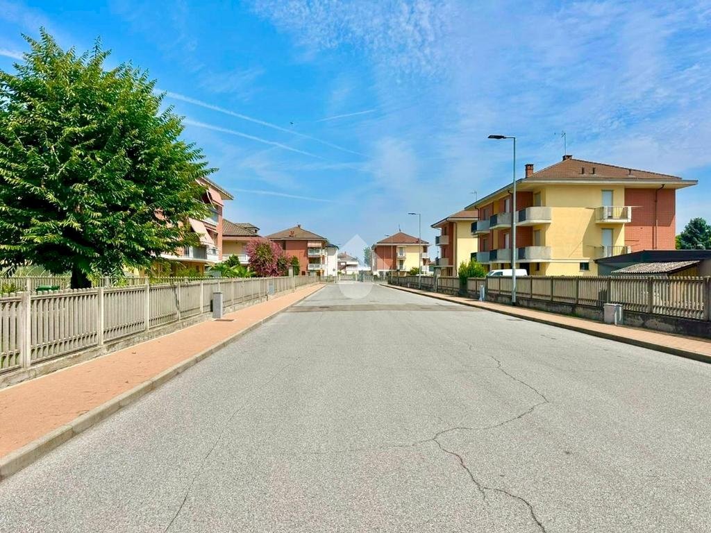Villa Via Aldo Moro, Genola - foto 3