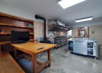 Apartment Via Cortino, Casella - photo 17