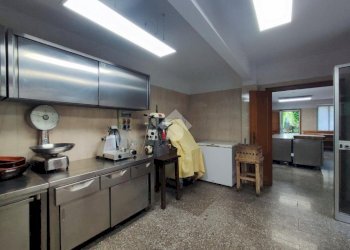 Apartment Via Cortino, Casella - photo 18