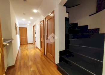 Apartment Via Cortino, Casella - photo 24