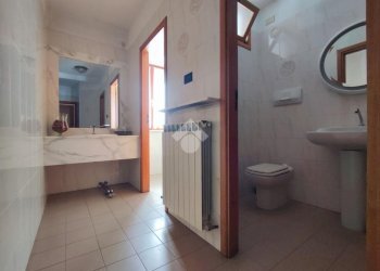 Apartment Via Cortino, Casella - photo 25