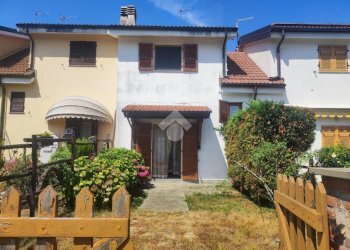 Villa a Schiera Via cortino, Casella - foto 1