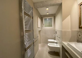 Trilocale via San Petronio Vecchio, Bologna (zona Santo Stefano) - foto 21