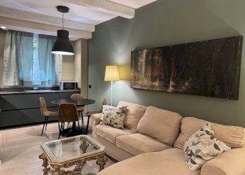 SOGGIORNO - Three-room apartment via San Petronio Vecchio, Bologna (neighborhood Santo Stefano) - photo 3