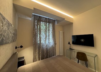 CAMERA 2 - Three-room apartment via San Petronio Vecchio, Bologna (neighborhood Santo Stefano) - photo 22