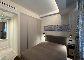 CAMERA 2 - Three-room apartment via San Petronio Vecchio, Bologna (neighborhood Santo Stefano) - photo 23