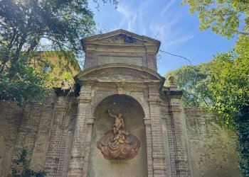GIARDINO - Three-room apartment via San Petronio Vecchio, Bologna (neighborhood Santo Stefano) - photo 37