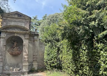 GIARDINO - Three-room apartment via San Petronio Vecchio, Bologna (neighborhood Santo Stefano) - photo 38