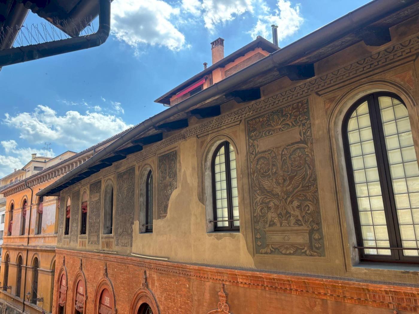 Office Via Marchesana, Bologna (neighborhood Centro Storico) - photo 2