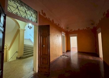 Office Via Marchesana, Bologna (neighborhood Centro Storico) - photo 11